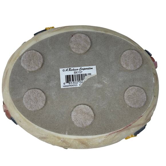 Hand Painted 3D Flower Garden Oval Storage Box - Picture 6 of 10